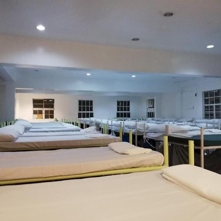 Dormitels.Ph Ermita Hostel Манила Екстериор снимка